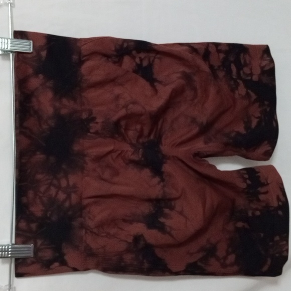 Set Of 4 Tie Dye Yoga Workout Shorts - Picture 7 of 13